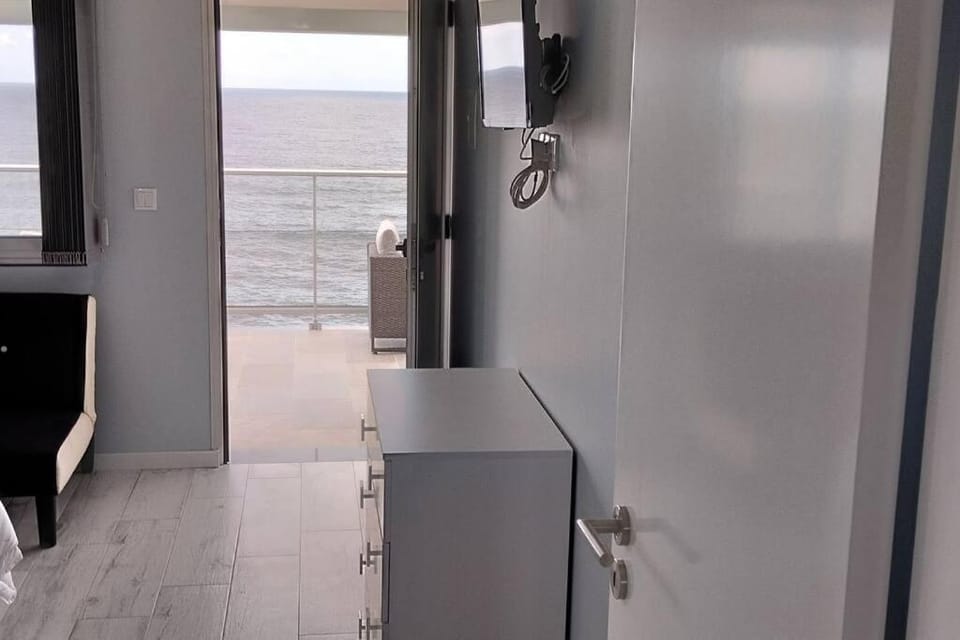 Apt 'A Gaioa' in 'The Cliff Coast Accomodation' Apartment in Madeira District