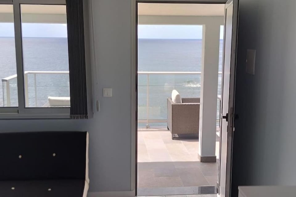 Apt 'A Gaioa' in 'The Cliff Coast Accomodation' Apartment in Madeira District