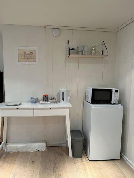 Hybel med bad Vacation rental in Rogaland