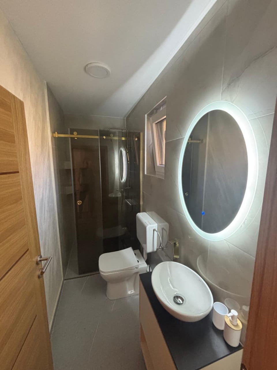 Shower, Toilet, Bathroom