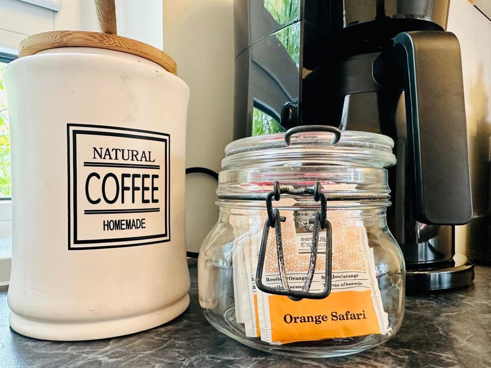 Coffee/tea facilities, Kitchen or kitchenette