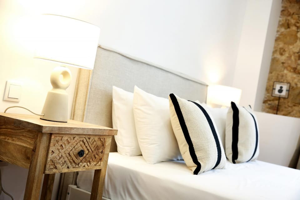 GREEN BLISS IN FARO, Central One-Bed Oasis Apartment in Faro