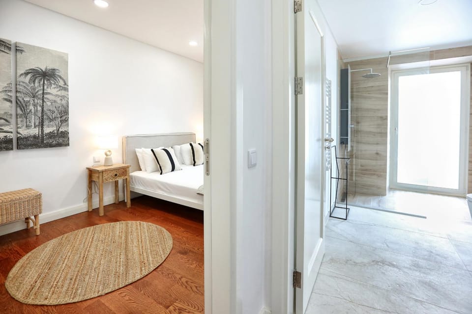 GREEN BLISS IN FARO, Central One-Bed Oasis Apartment in Faro