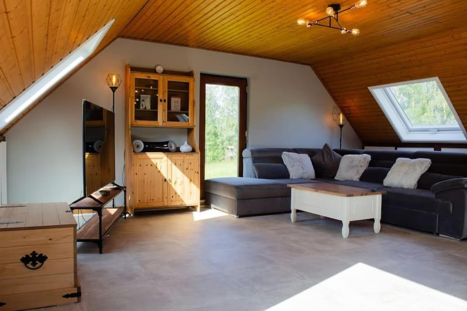 TV and multimedia, Living room