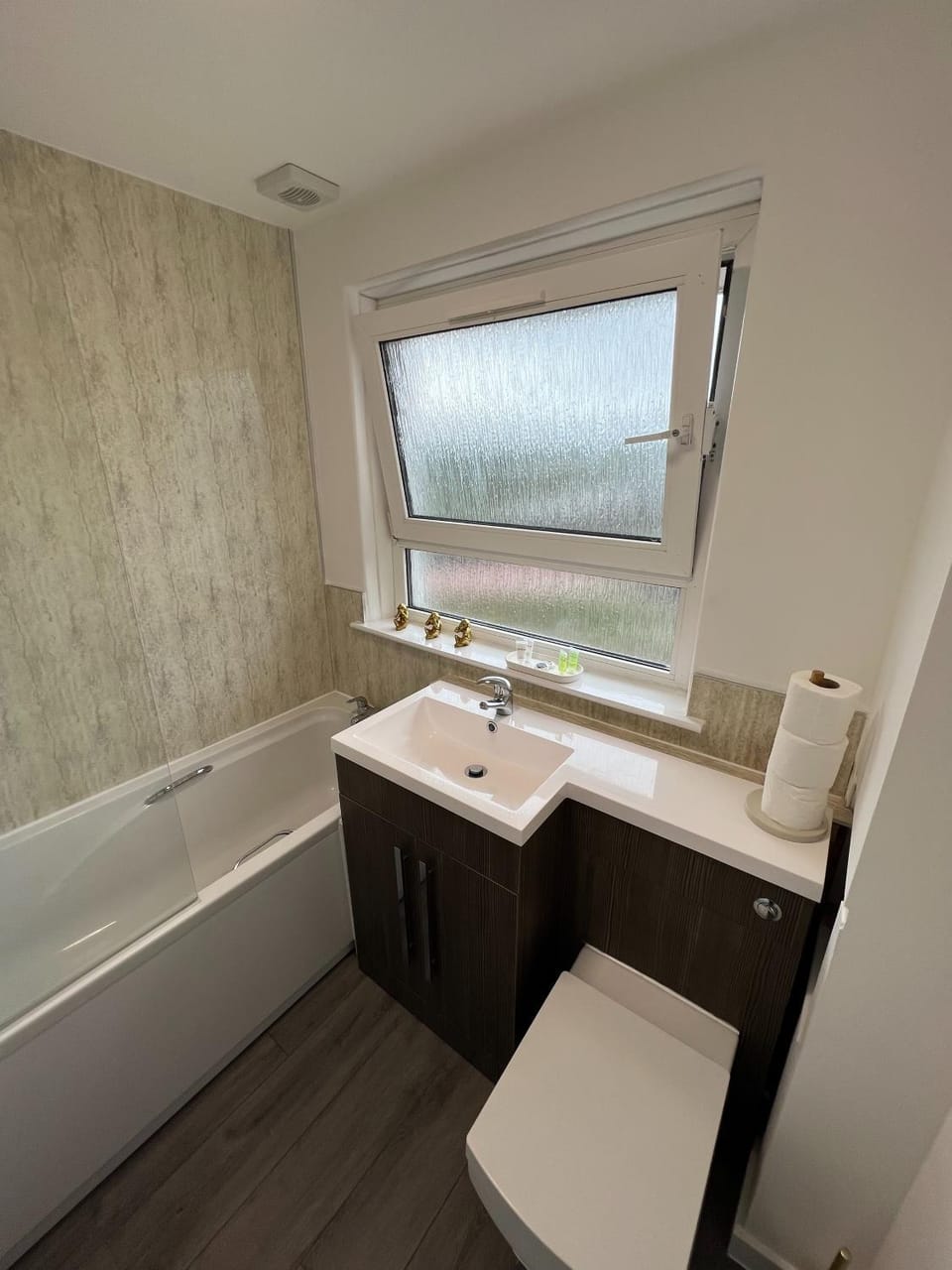 Bathroom, Bath