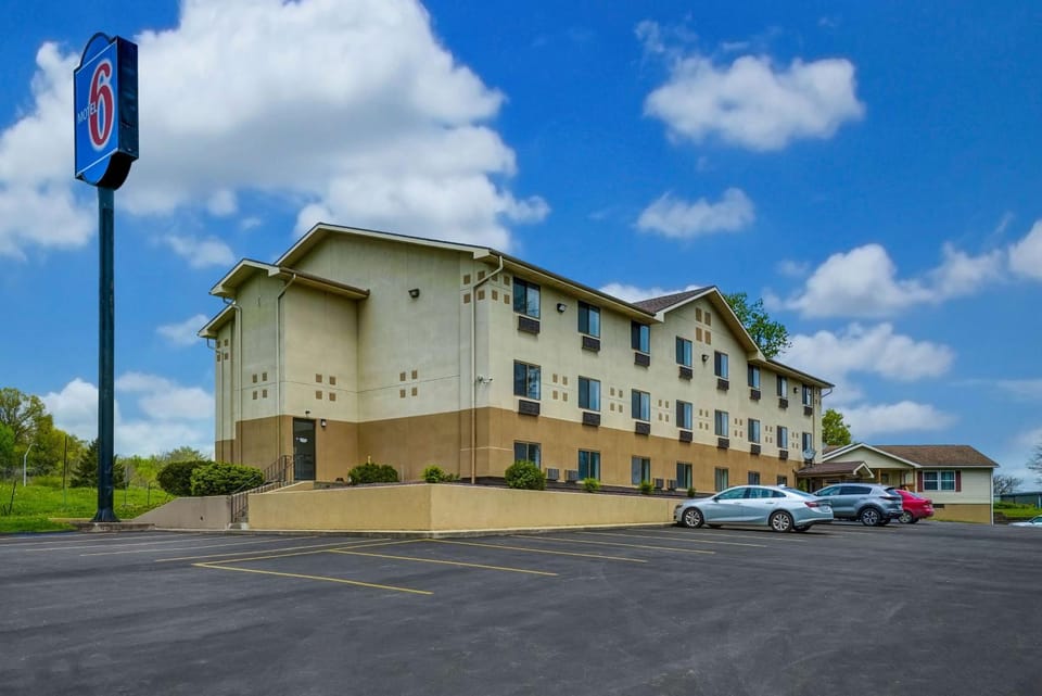 Property building, On site