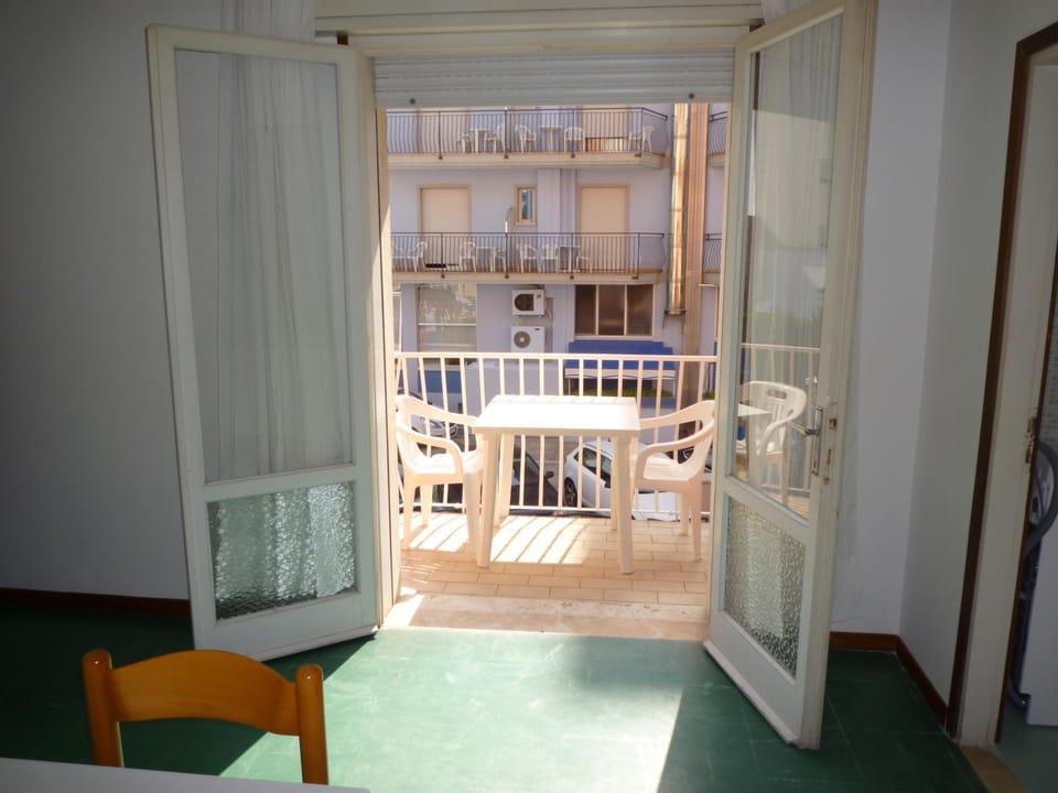 Balcony/Terrace, Living room