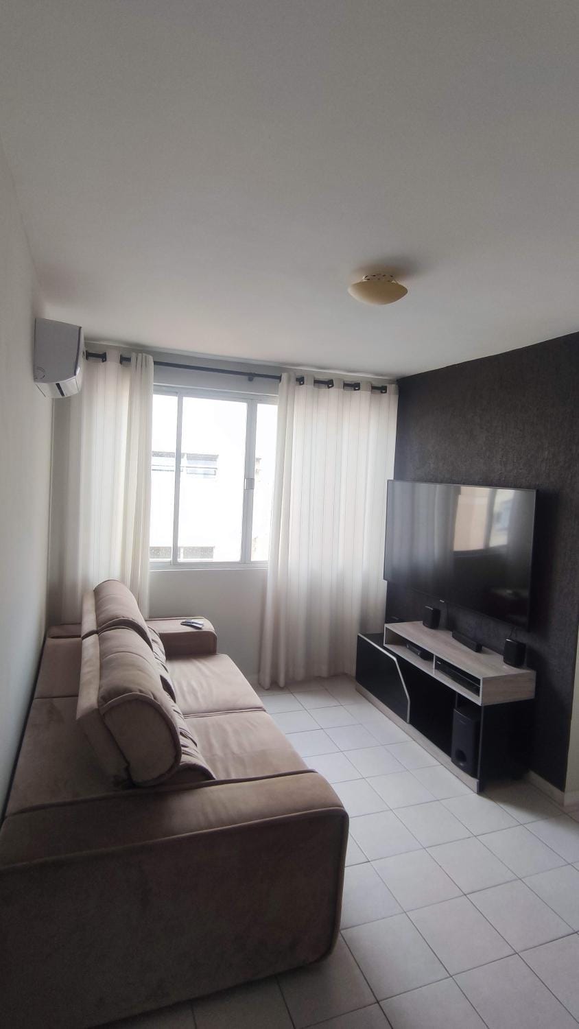 Communal lounge/ TV room, TV and multimedia, Living room, air conditioner