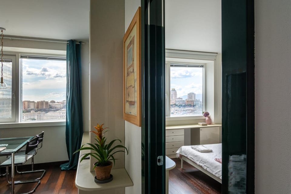 Centro città, vista, free park. Apartment in Genoa