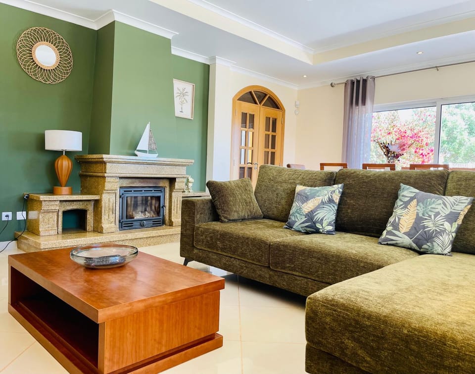 Living room, Seating area, flat iron