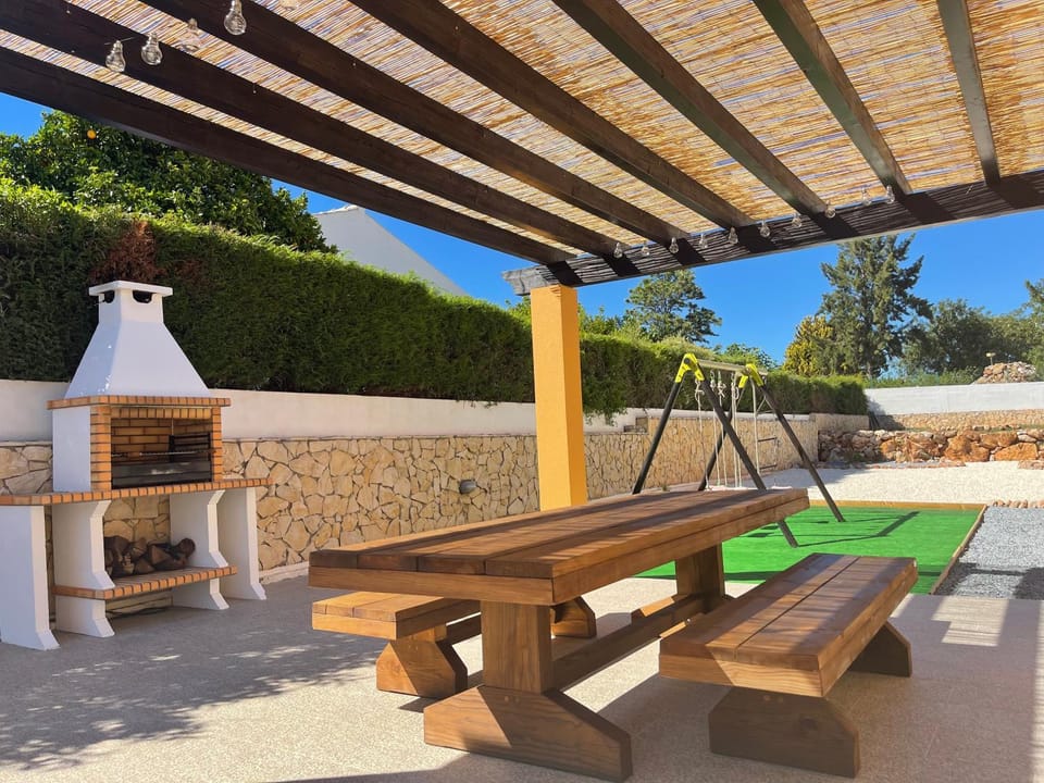 Patio, BBQ facilities, Balcony/Terrace, Dining area