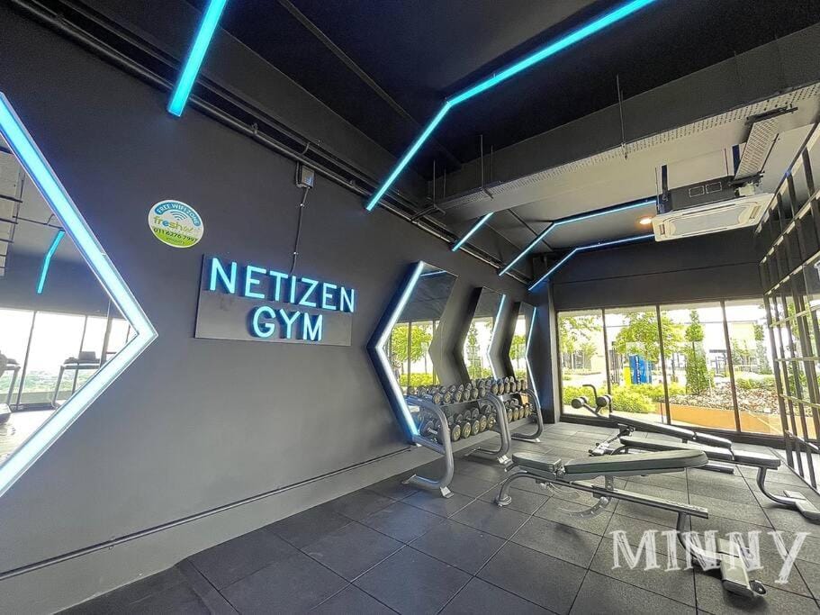 Netizen Balcony View MRT 4-5pax #17 Apartment in Negeri Sembilan, Malaysia