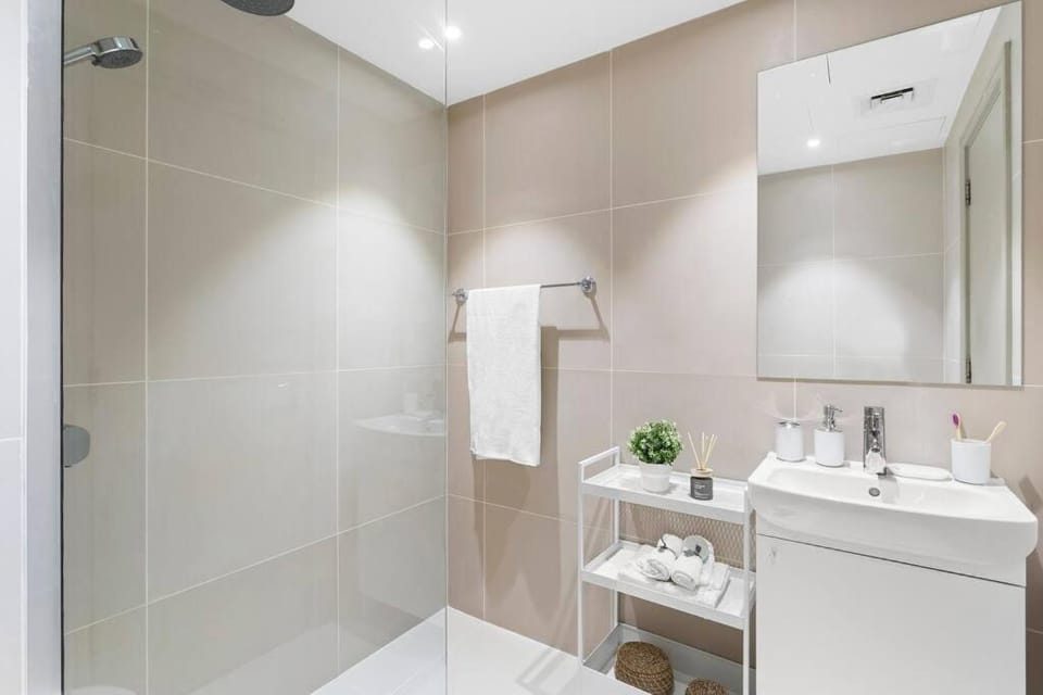 Cozy Studio By Burj Khalifa and Dubai Mall Apartment in Dubai