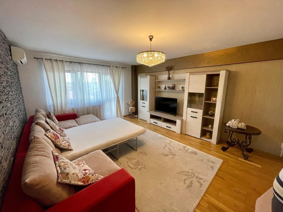 Bed, TV and multimedia, Living room, Bedroom