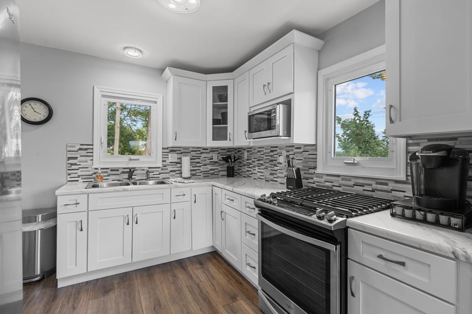 Kitchen or kitchenette, Photo of the whole room