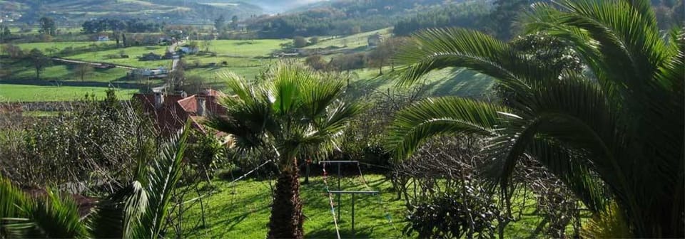 Hotel La Curva Ribadesella PARKING Hotel in Asturias