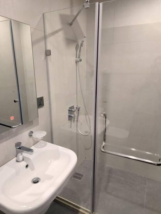 Luxurious Studio Unit w/Queen bed@ Aeon Tower 1733 Apartment in Davao City