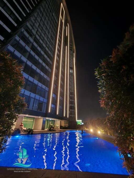 Luxurious Studio Unit w/Queen bed@ Aeon Tower 1733 Apartment in Davao City