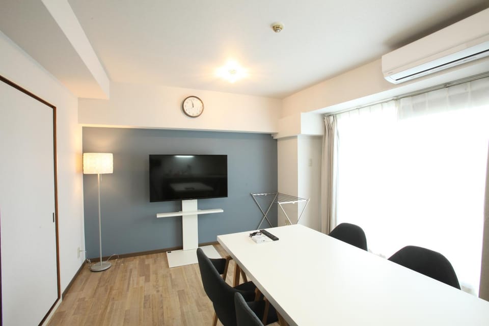 TV and multimedia, Dining area