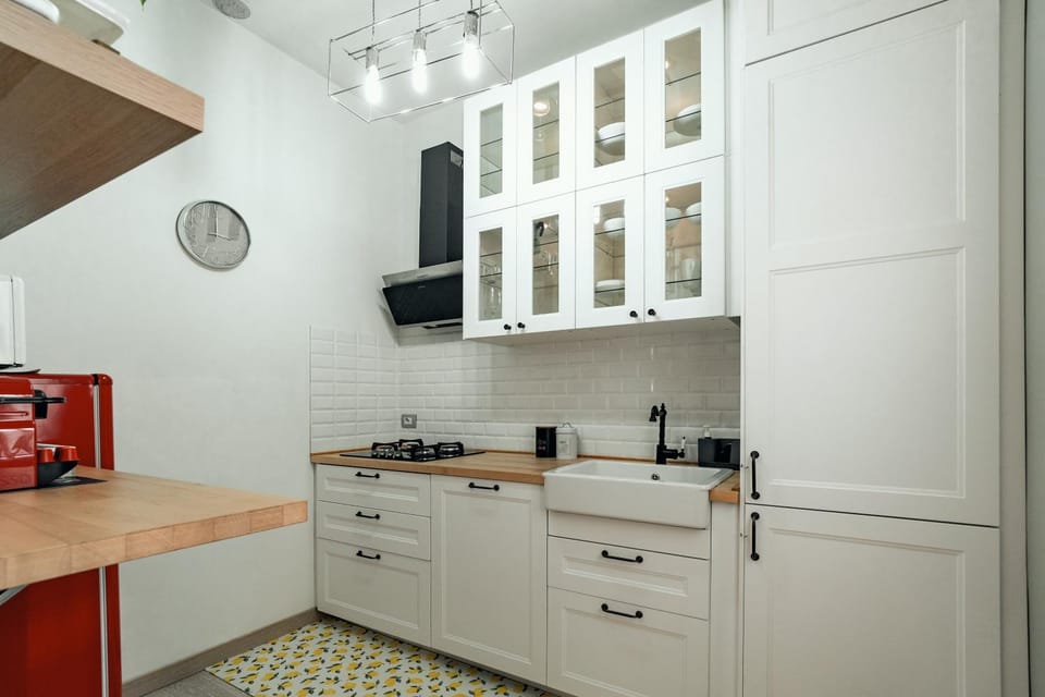 Casa Nicola - Modern 2BR Apt in Trastevere, Central Rome Apartment in Rome