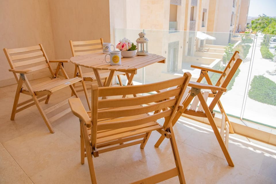 Modern apartment with large pool & beach access Apartment in Hurghada