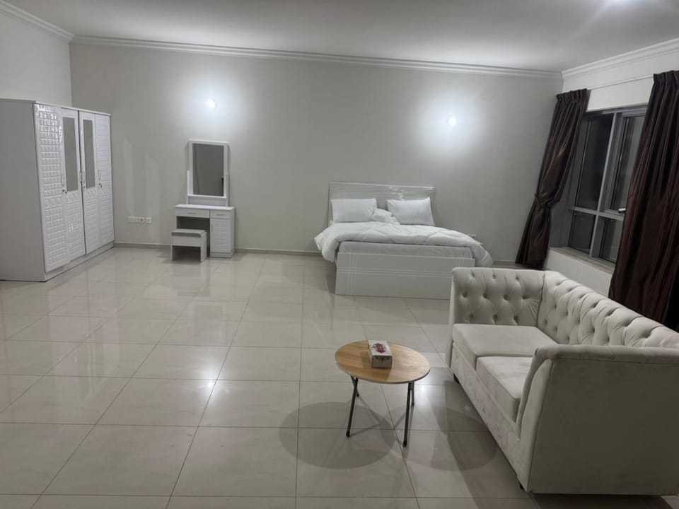 SN Real-estate House Apartment in Abu Dhabi