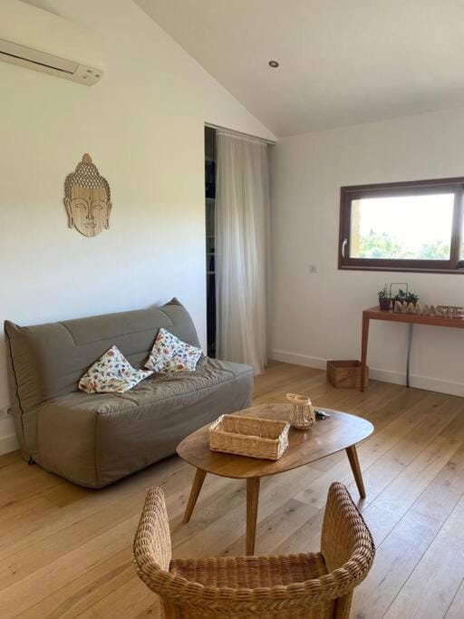 Le Shala - 55m² + Jardin House in Nouvelle-Aquitaine