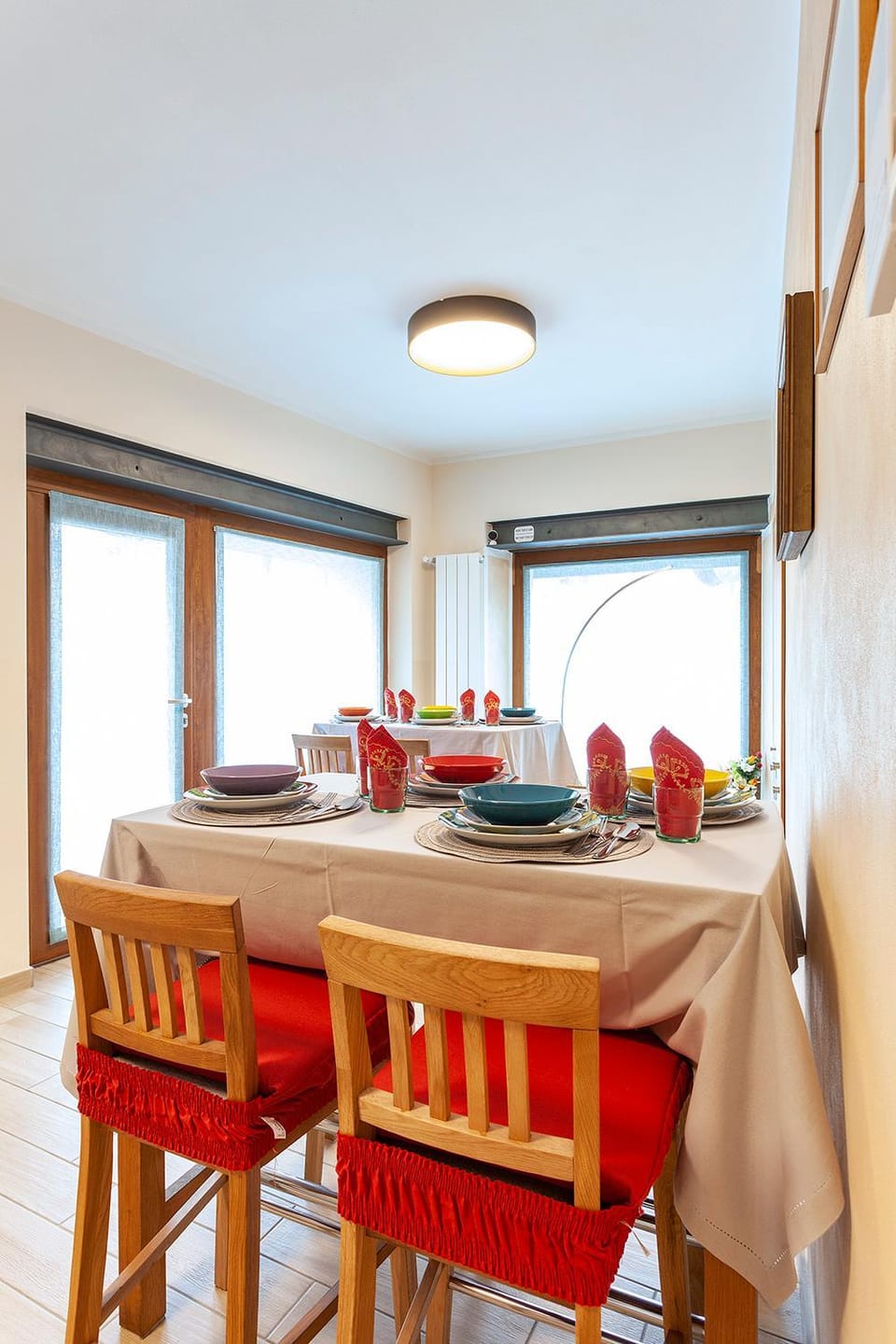 Communal lounge/ TV room, Living room, Seating area, Dining area