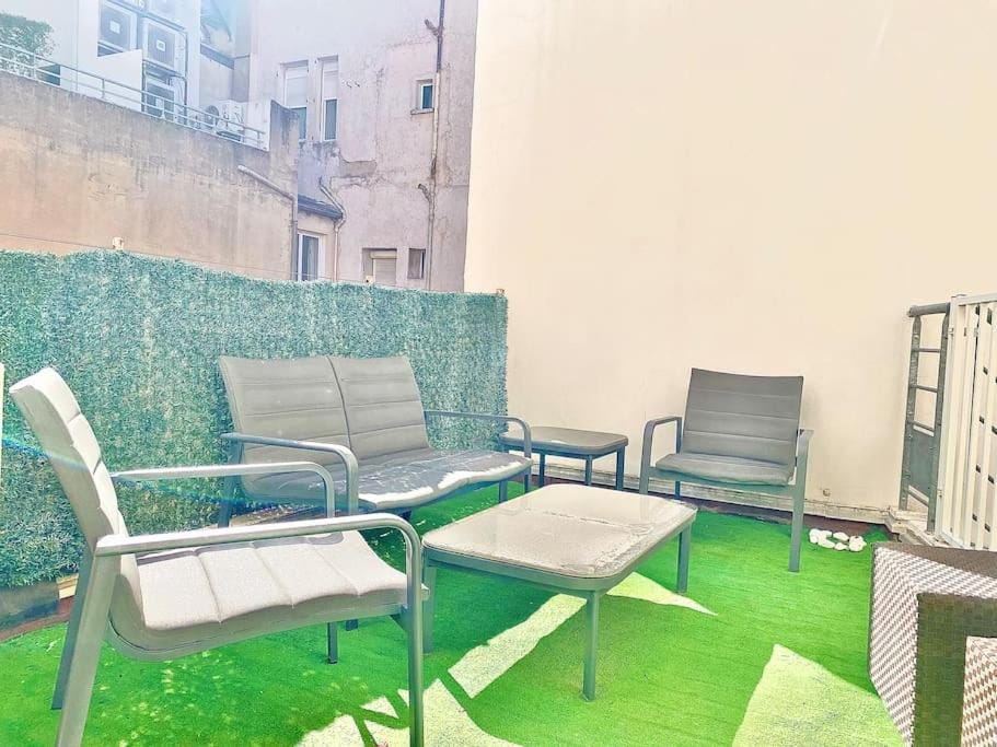 Appartement Cannes 3 chambres - 8B2 Apartment in Cannes