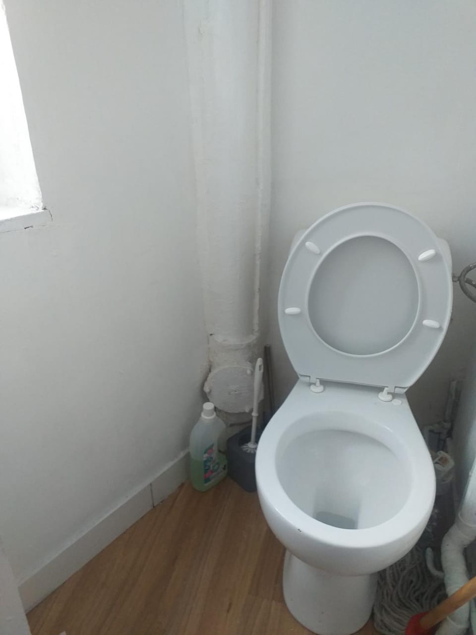 Simple Lovely Studio Apartment in Île-de-France
