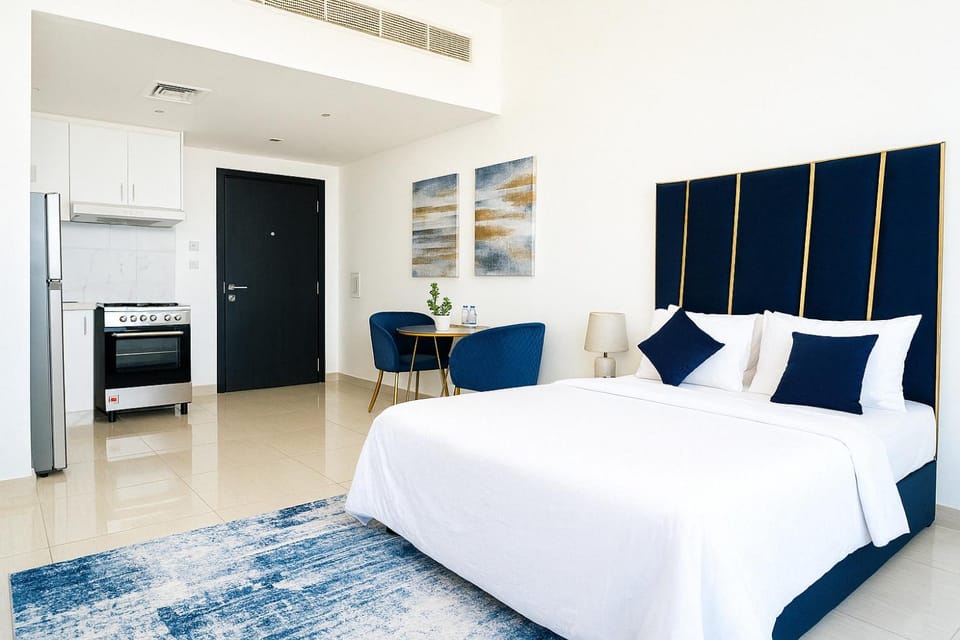 Stylish Studio For Two Apartment in Dubai