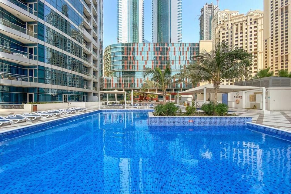 StoneTree - Elegant 1BR with Amazing Building Facilities Apartment in Dubai