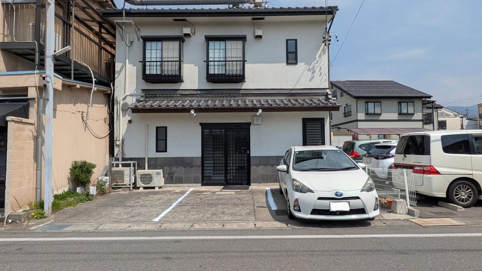A comfortable Japanese-style condominium limited to one group per day ぎゅーぱんハウス Apartment in Nagano Prefecture