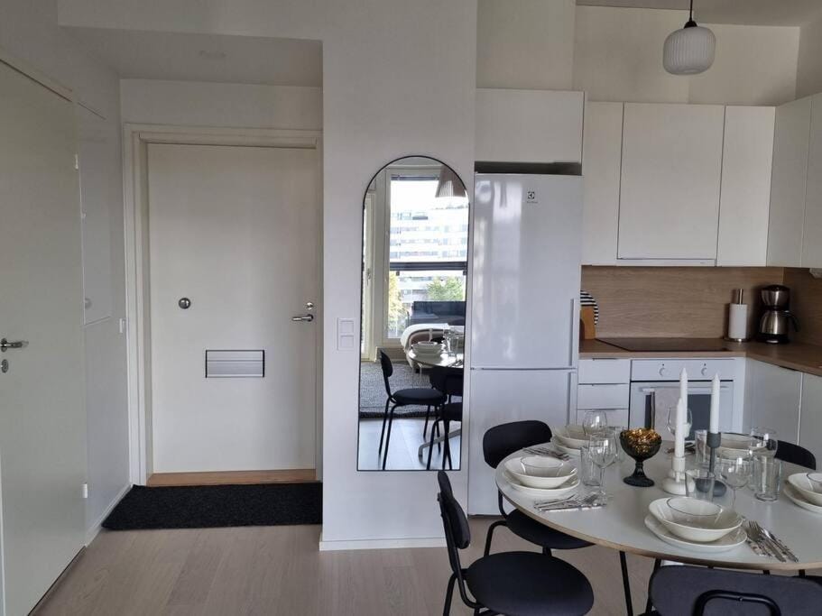 Kitchen or kitchenette, Seating area, Dining area, pet friendly, stove