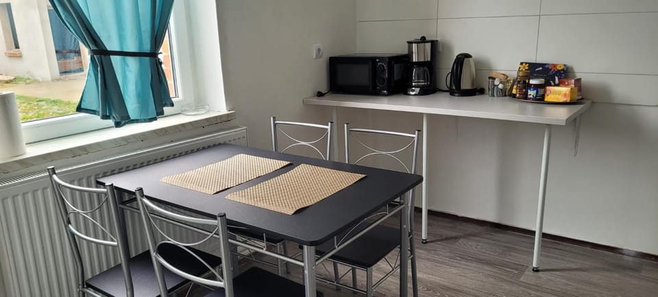 Ap 10 - 2 SZ bei Helmstedt und Oschersleben Apartment in Saxony-Anhalt, Germany