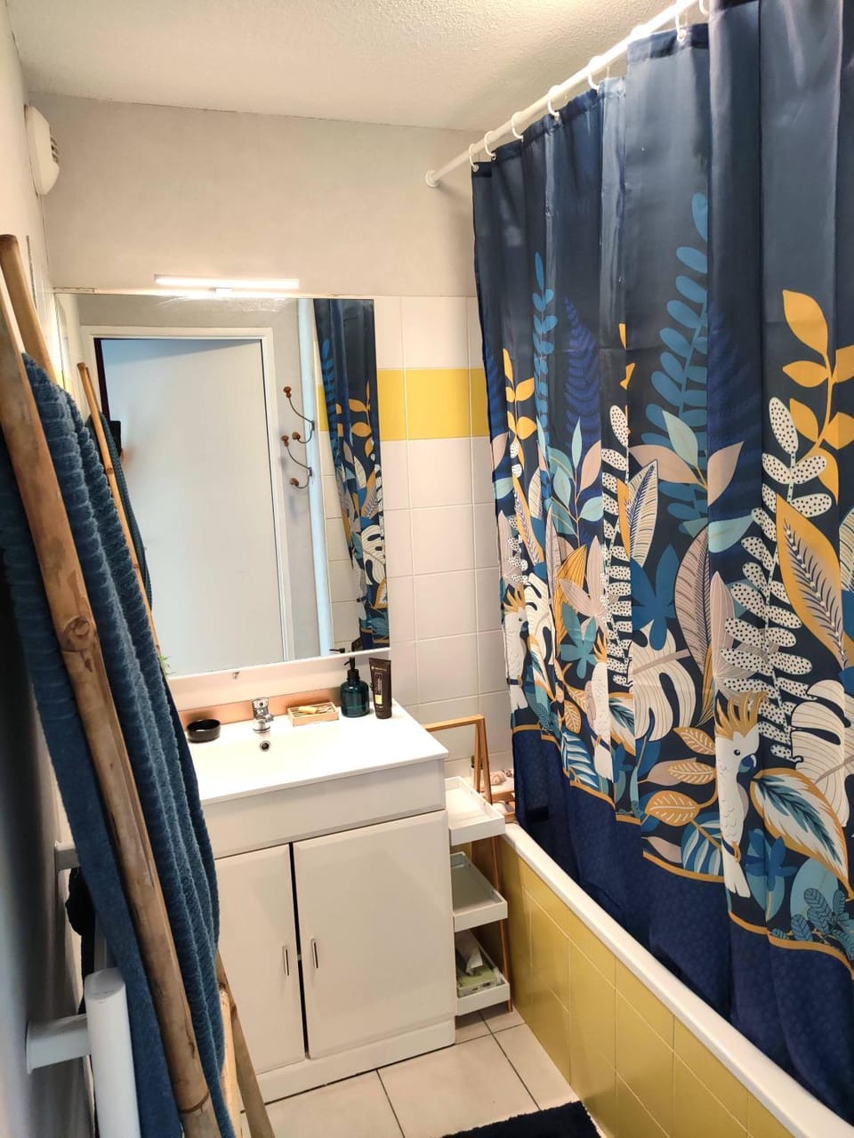 Bathroom, Bath