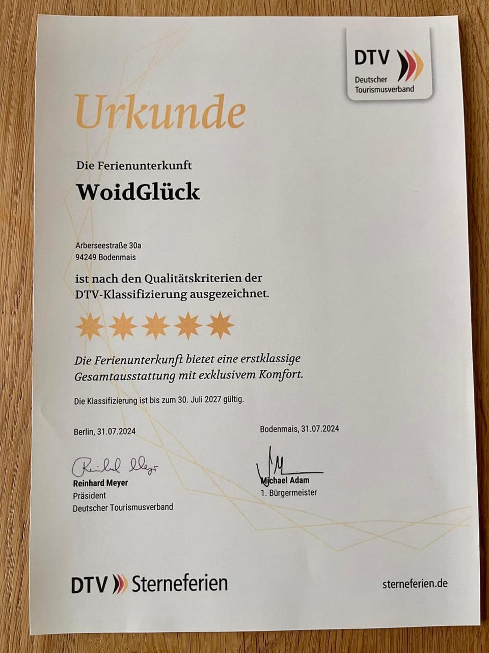 Logo/Certificate/Sign