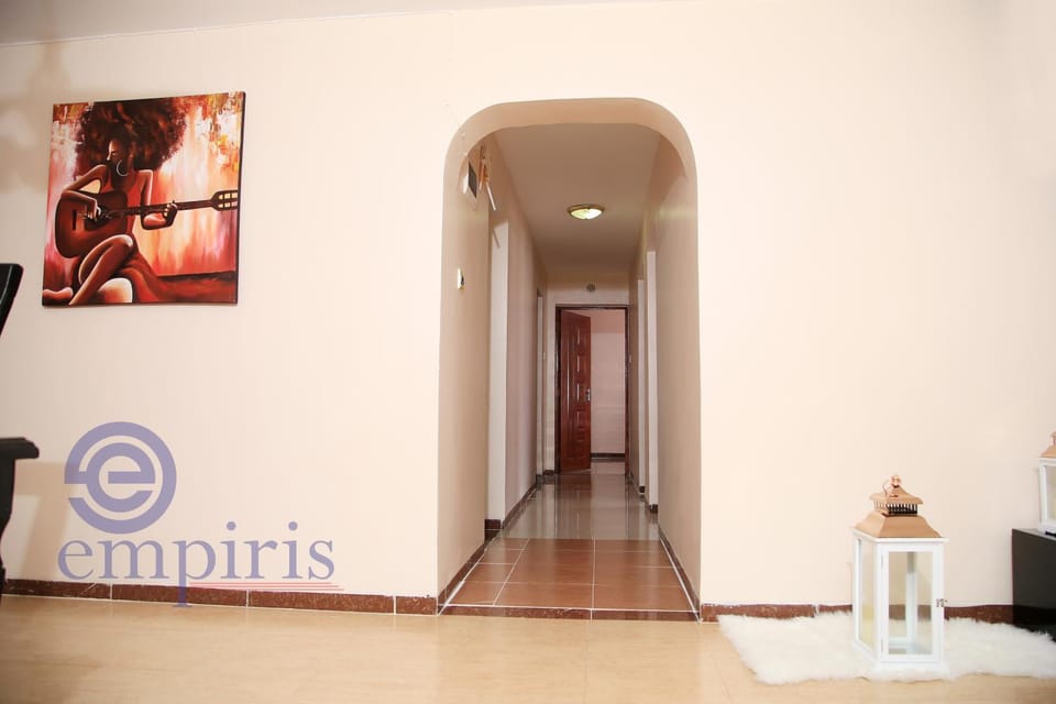 3BR Luxury Apartment Milimani Nakuru, Empiris with Pool, Gym, Near Golf Club Apartment in Kenya
