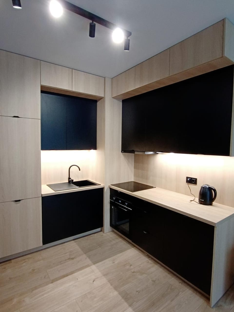 Kitchen or kitchenette, pet friendly, stove