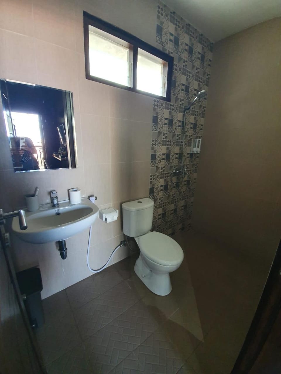Shower, Toilet, Bathroom, bidet