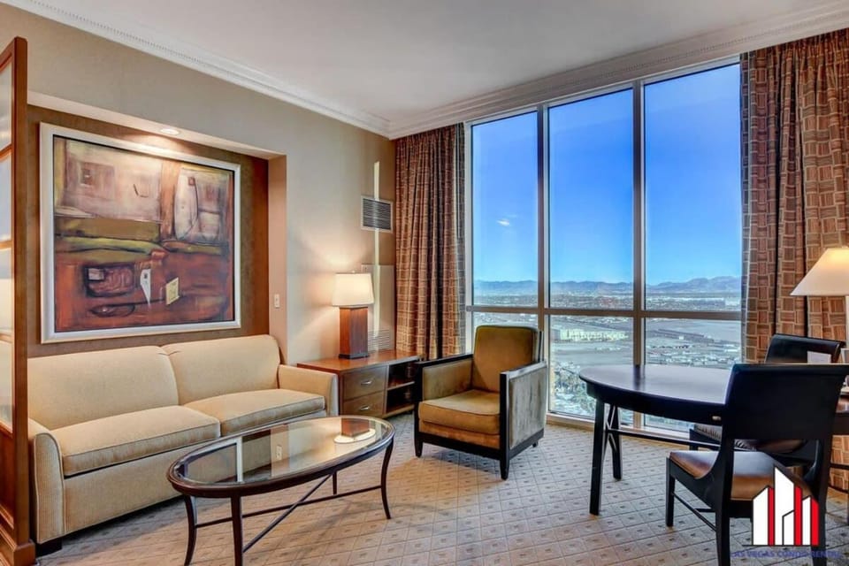 MGM Signature-31-704 Jacuzzi Studio House in Las Vegas Strip