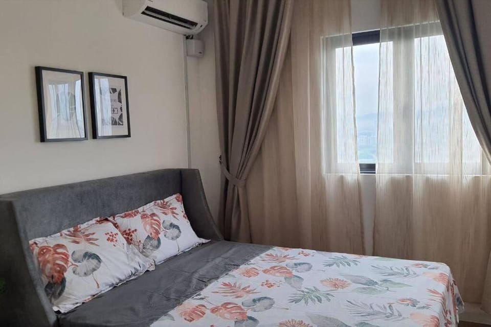 Bed, Bedroom, air conditioner