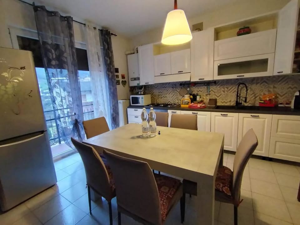 Dining area, dishwasher, oven, stove