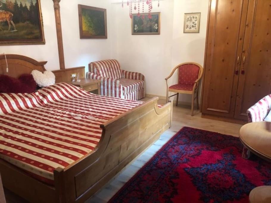 Bed, Photo of the whole room, Bedroom, wardrobe