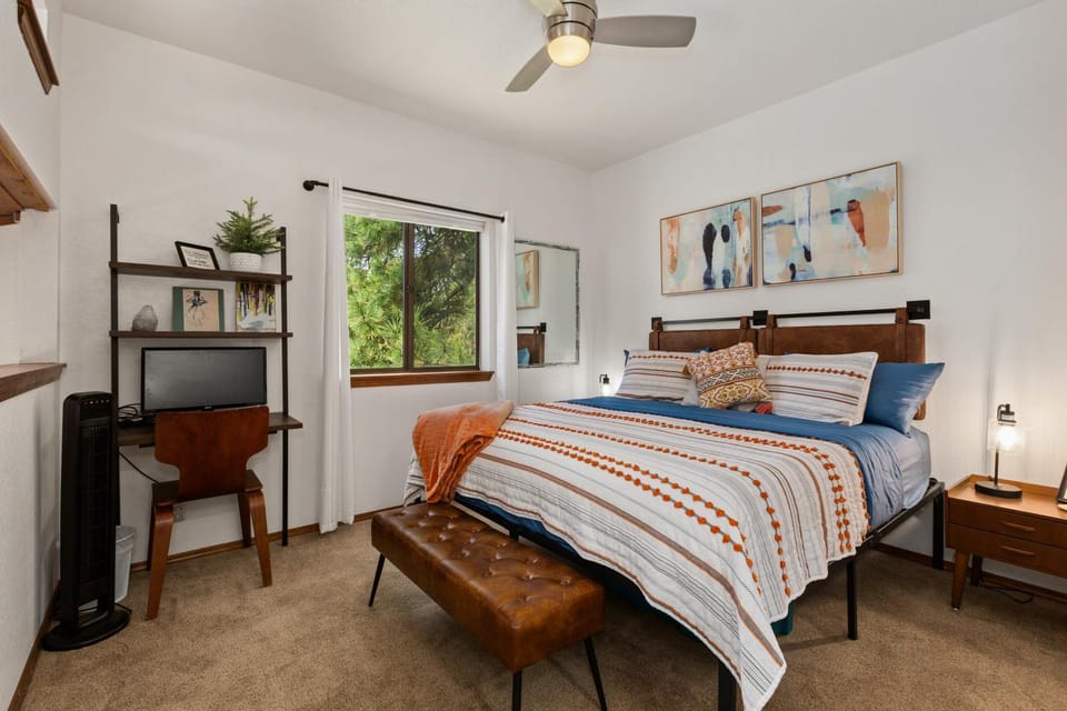 McCall Mountain Getaway - Pet Friendly Apartment in McCall