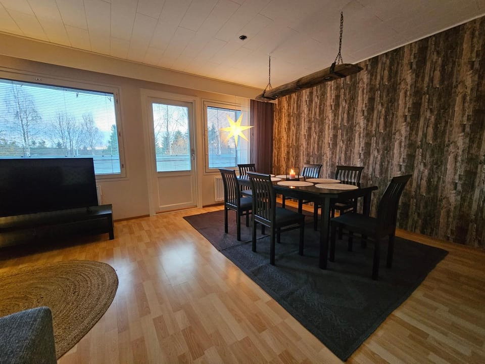 Living room, Seating area, Dining area