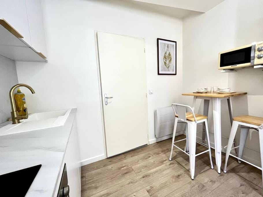 Le Nacre 24 - Bourg-de-Péage Apartment in Provence