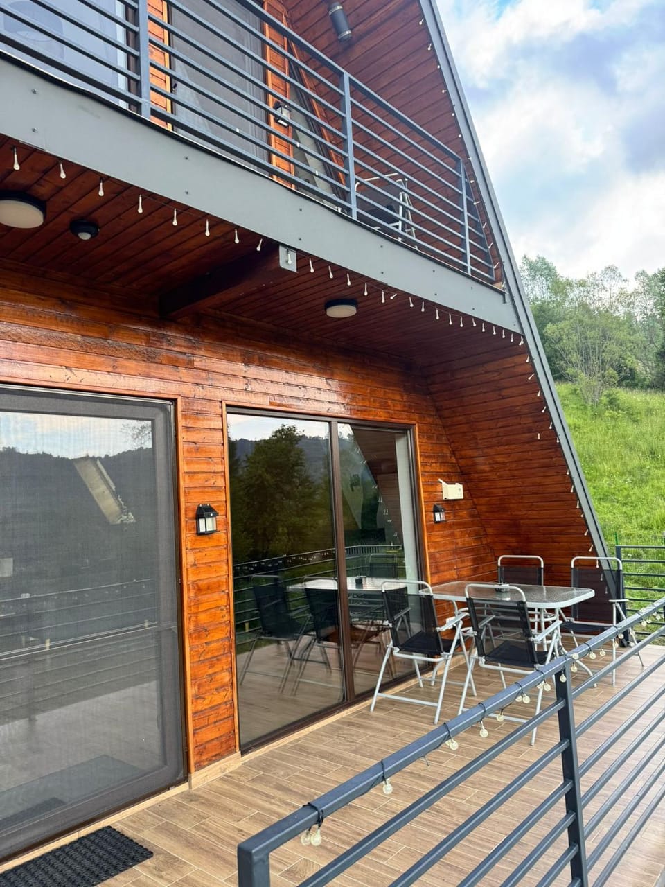 Property building, Balcony/Terrace