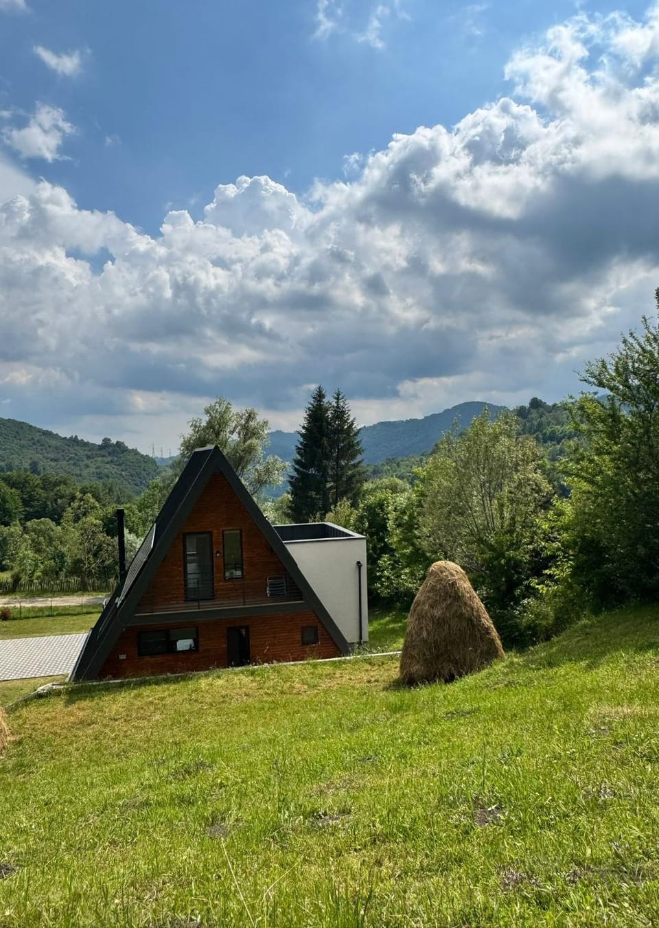 Property building, Natural landscape