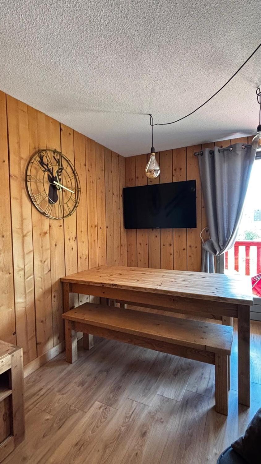Appartement 3 chambres-pied des pistes-63 m2-8 personnes Apartment in Villarembert